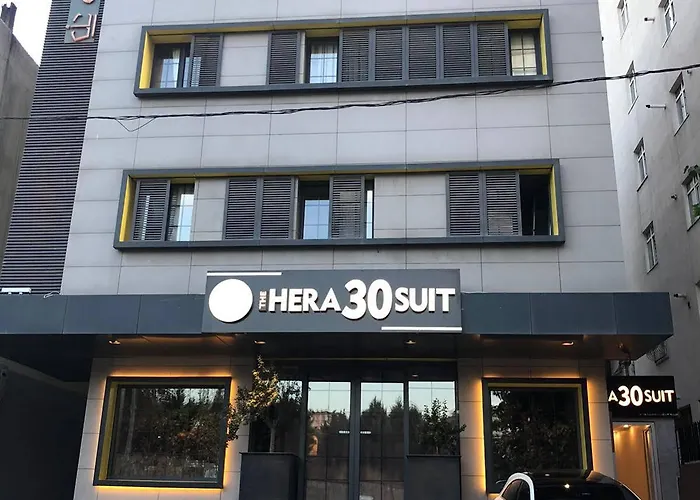 The Hera 30 Suit
